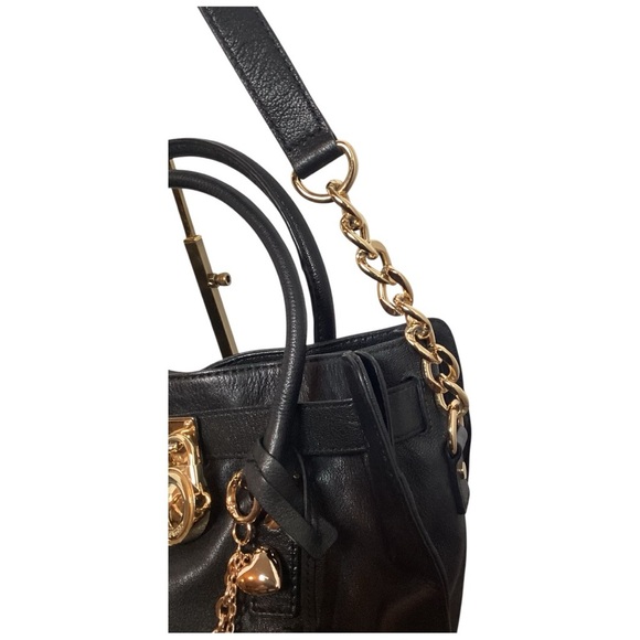 Michael Kors Black Shoulder Bag with Gold Chain and Polka Dot Bow - Picture 3 of 16